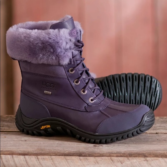 *SOLD* UGG Boots - Adirondack III - Picture 2 of 5